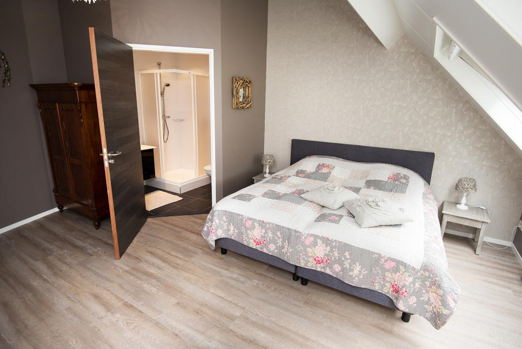 B&B Groot Pepersgoed フーヴェラーケン 部屋 写真