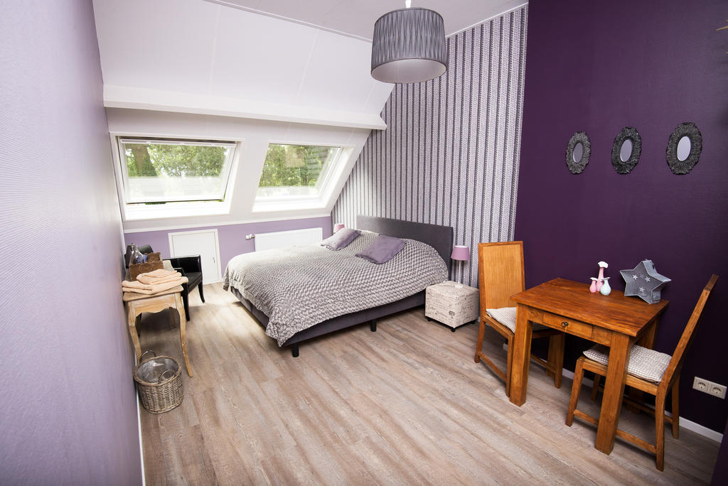 B&B Groot Pepersgoed フーヴェラーケン 部屋 写真